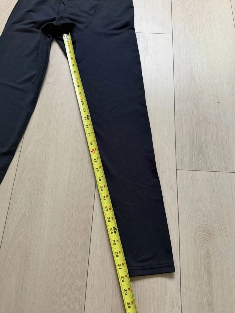Under Armour Men’s Black Compression Base Layer Leggings